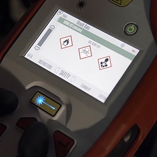 Resolve Handheld Raman Analyzer for Chemical Identification